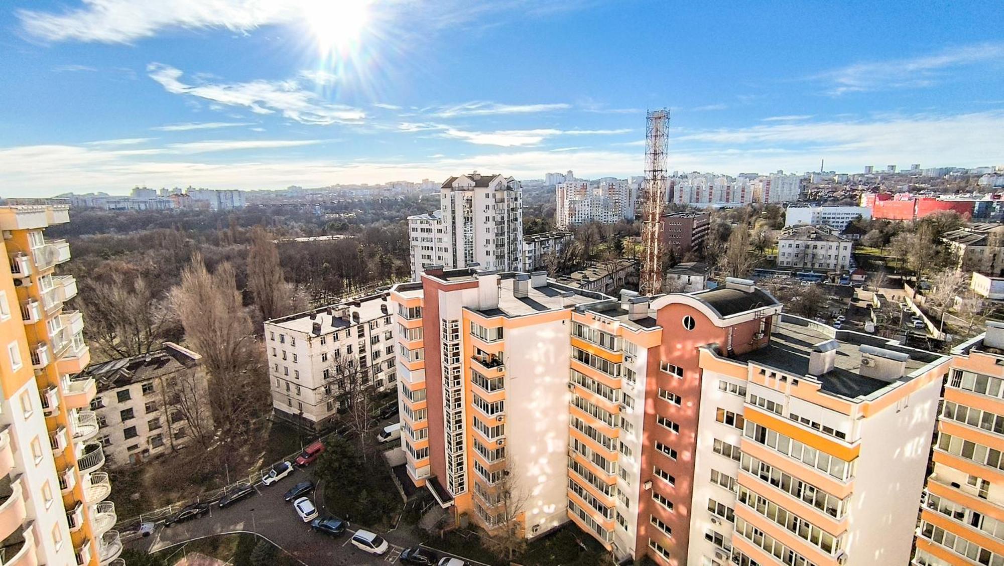 Комната С Двухместной Кроватью В Квартире С Общим Душем И Кухней, Double Room In A Guest Apartment, Camera La Cheie In Apartament Cu Dus Si Bucatarie Comuna Кишинев Екстериор снимка
