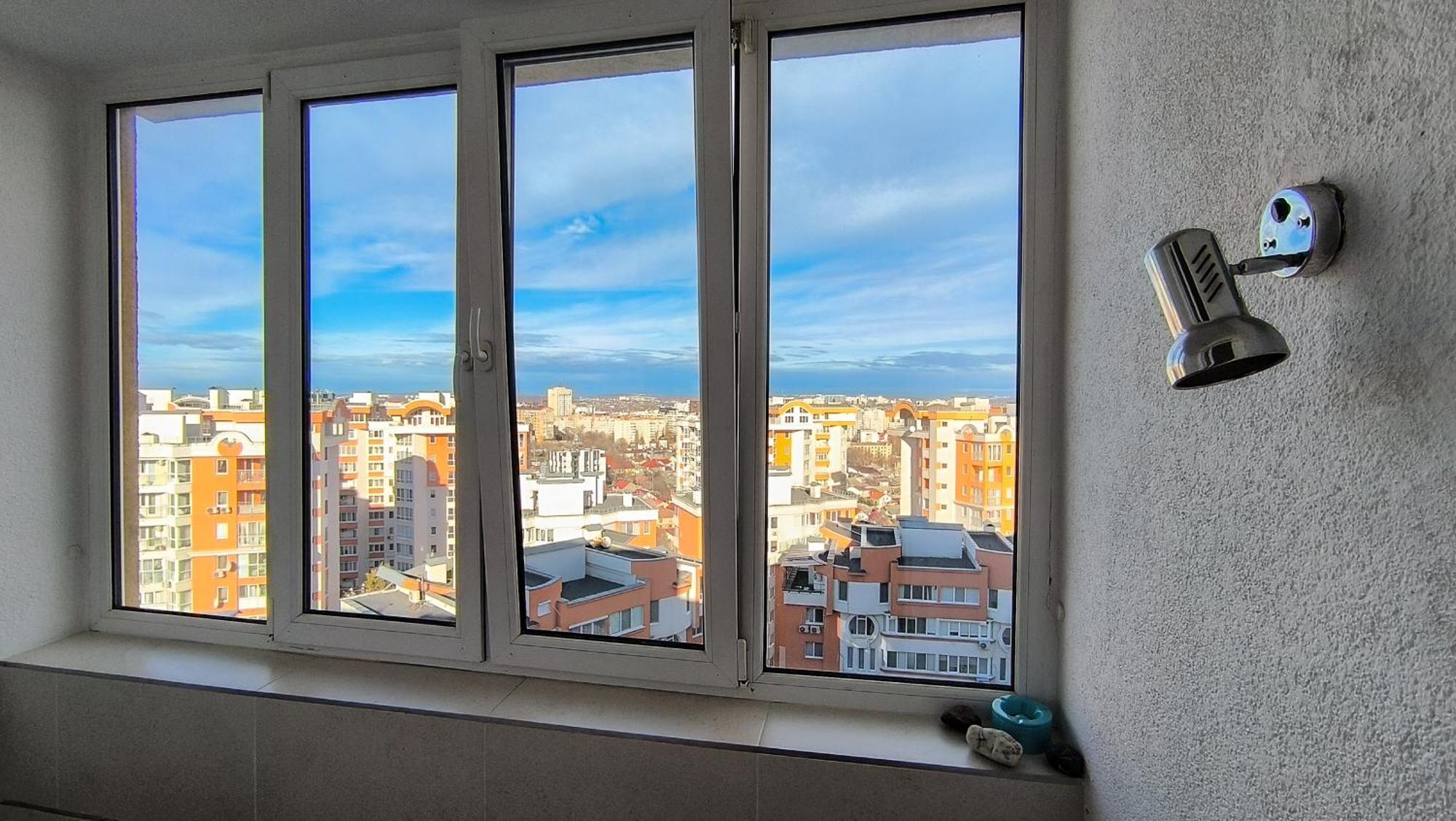 Комната С Двухместной Кроватью В Квартире С Общим Душем И Кухней, Double Room In A Guest Apartment, Camera La Cheie In Apartament Cu Dus Si Bucatarie Comuna Кишинев Екстериор снимка