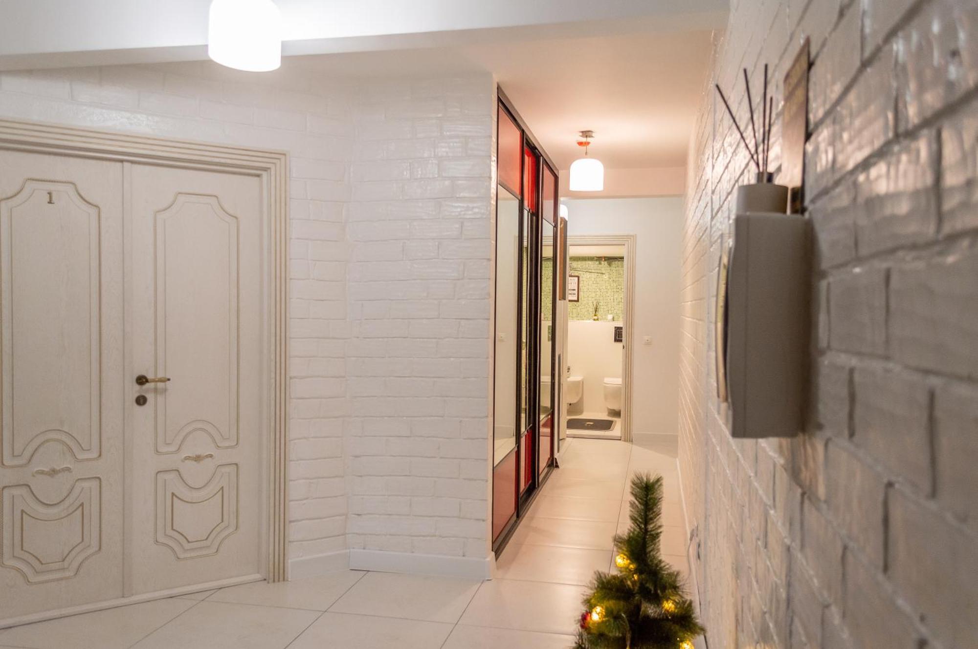 Комната С Двухместной Кроватью В Квартире С Общим Душем И Кухней, Double Room In A Guest Apartment, Camera La Cheie In Apartament Cu Dus Si Bucatarie Comuna Кишинев Екстериор снимка