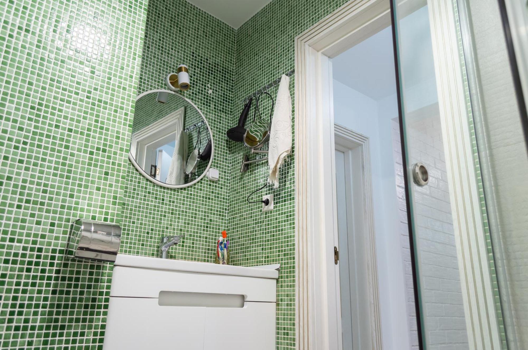 Комната С Двухместной Кроватью В Квартире С Общим Душем И Кухней, Double Room In A Guest Apartment, Camera La Cheie In Apartament Cu Dus Si Bucatarie Comuna Кишинев Екстериор снимка